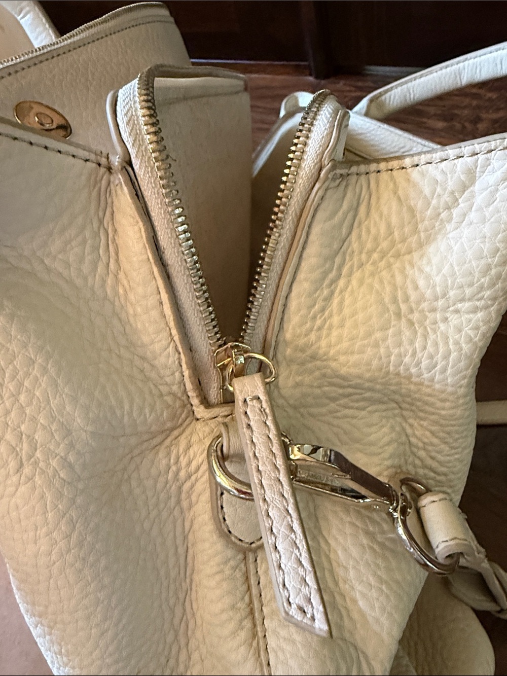 Mark & Graham Cream Leather Tote - Picture 15 of 16